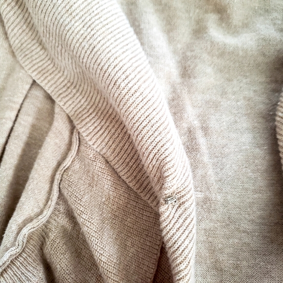 Ruffle Cardigan - Picture 4 of 6